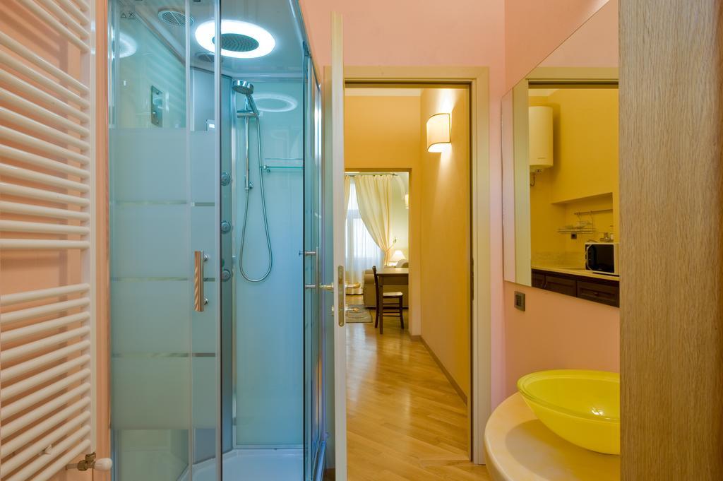Piazza Azuni 18 Guest House ساساري الغرفة الصورة